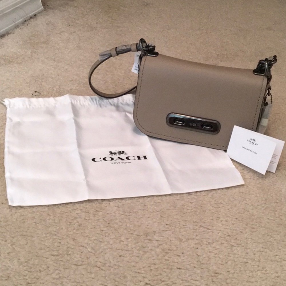 Coach Swagger Shoulder Crossbody Bag